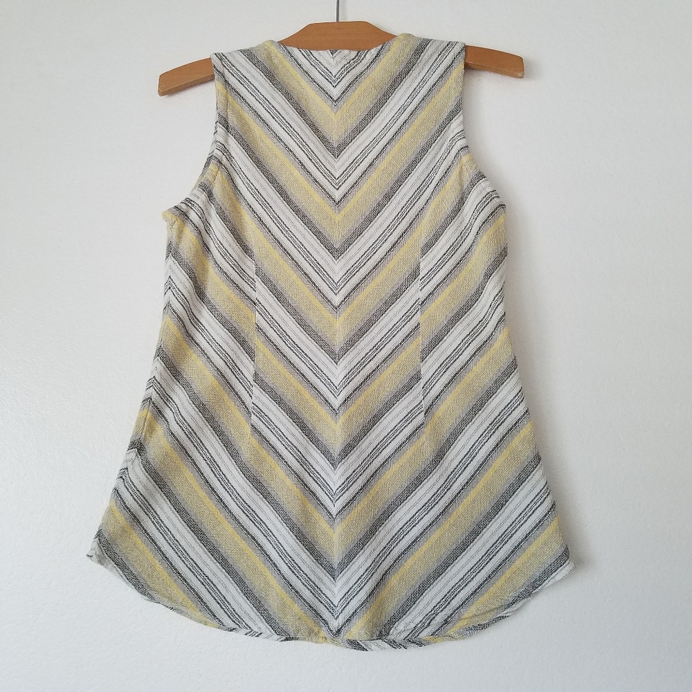 Soft Surroundings Embroidered Embellished Top Sleeveless V-neck Striped - Picture 3 of 7